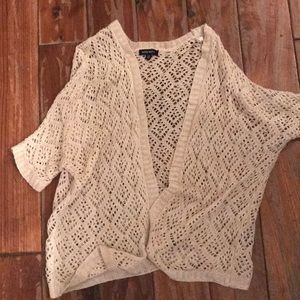 Short sleeved cardigan